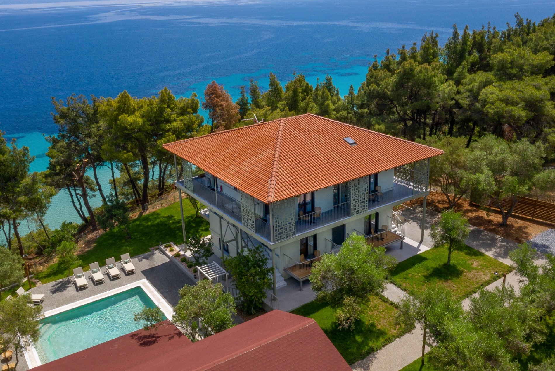 Tiara Holidays - Elies 33 Bio Retreat - kompleks
